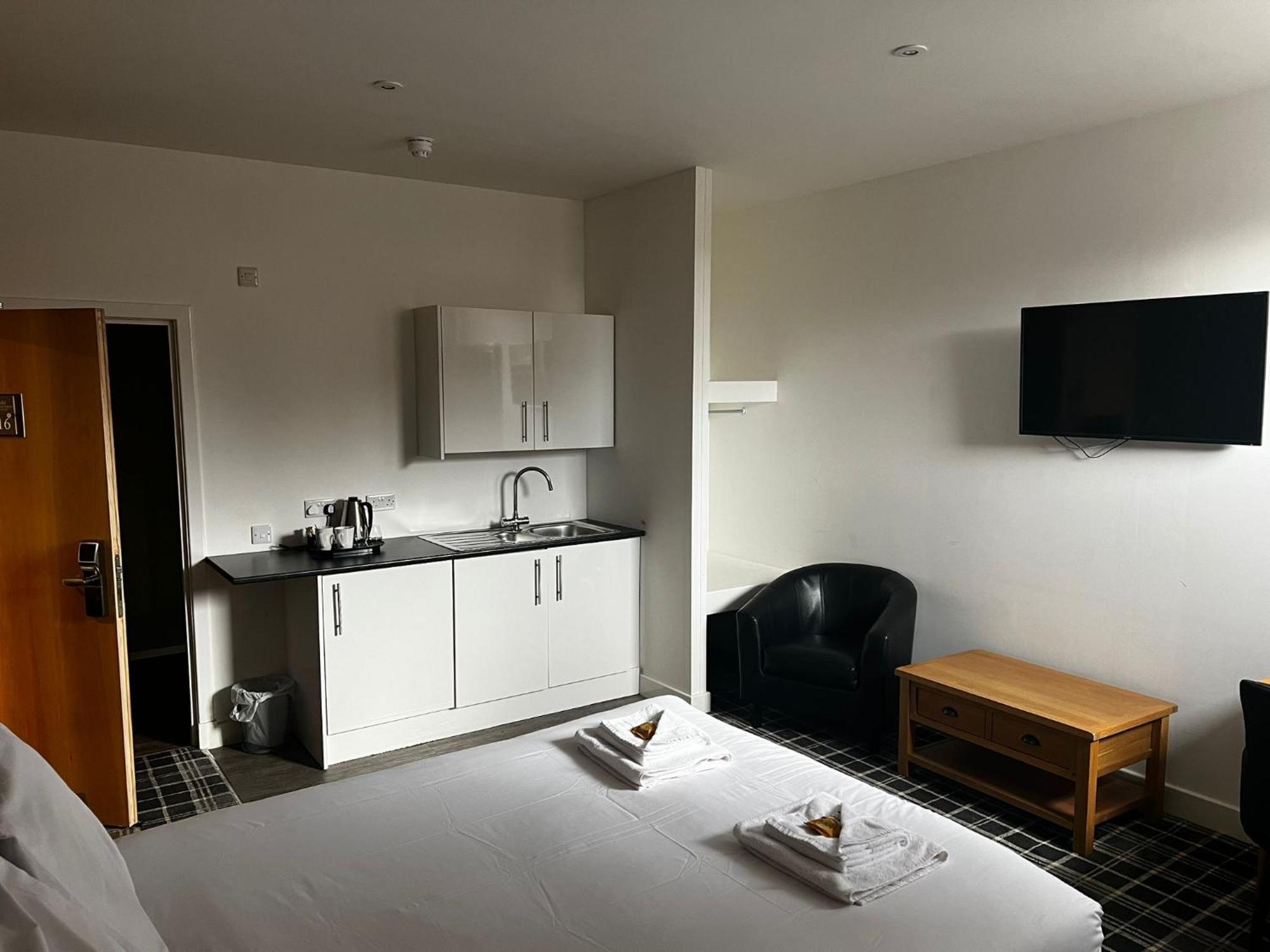 Crown Hotel & Bar 因弗内斯 外观 照片